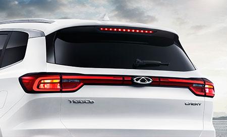 Traverse-type LED sooting tail lamp
