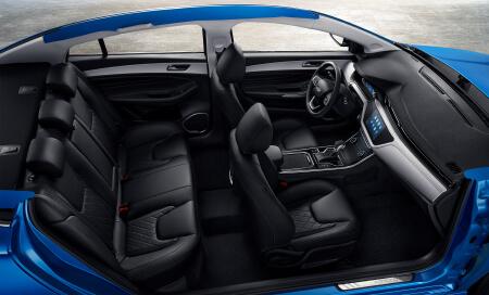 ARRIZO 6 Interior